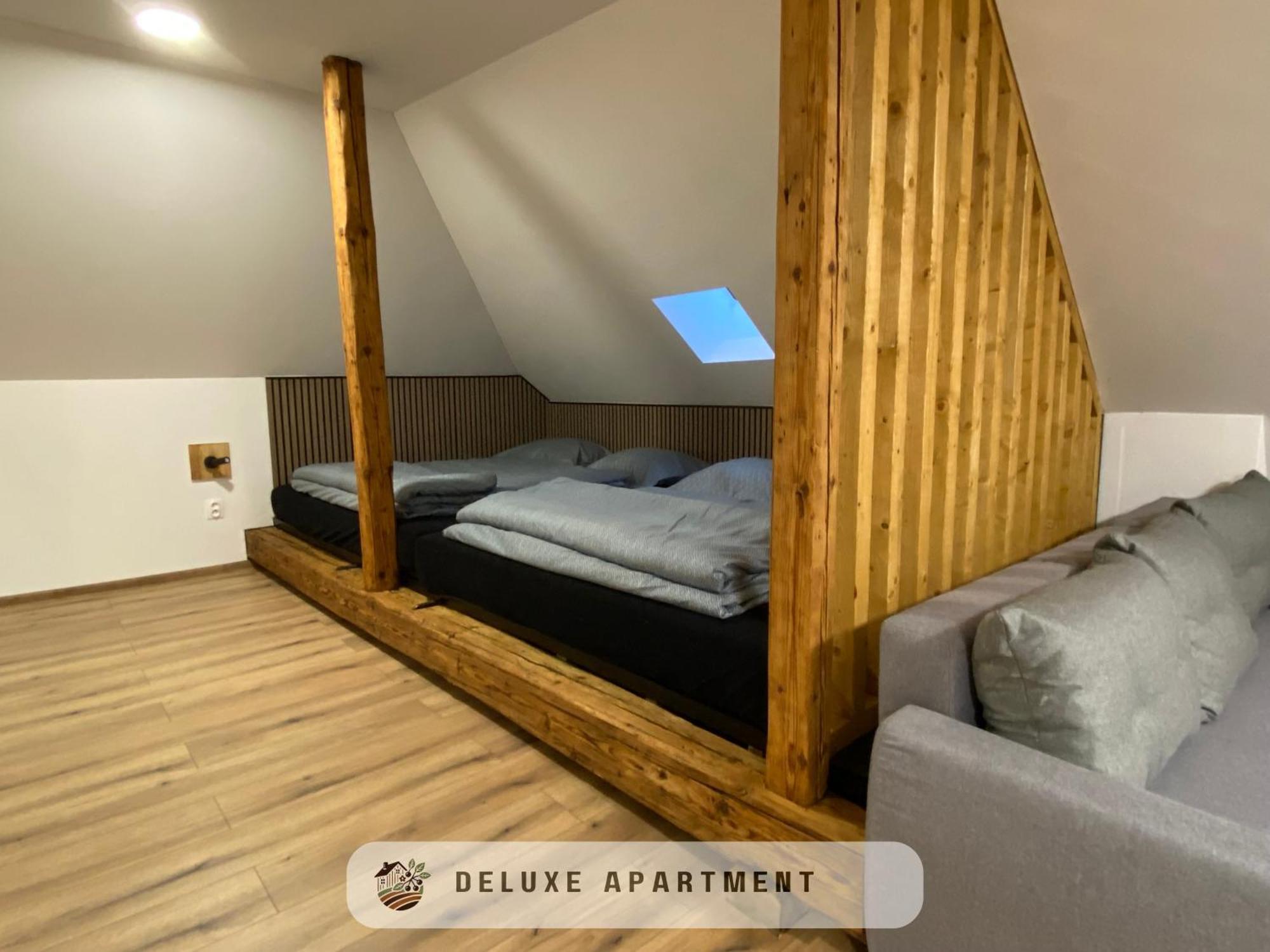 Apartmanovy Dom Visnove Extérieur photo